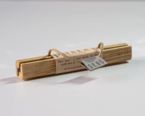 Kőris posztertartó